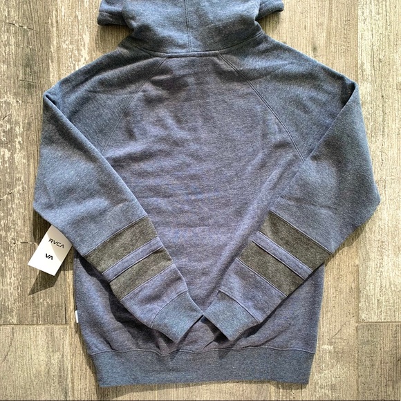 π₯π₯RVCA - VA STRIPE HOODIEπ₯π₯ - Picture 8 of 8